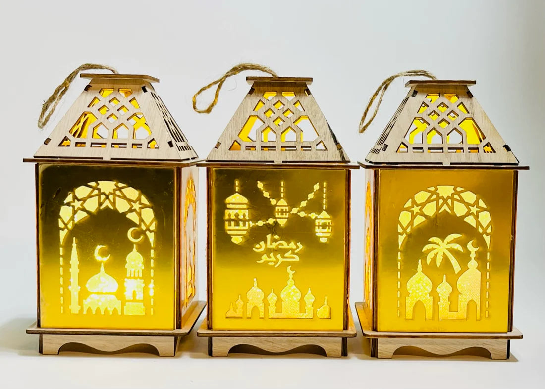 Stor Lanterne I Træ 22x13cm Med LED Lys - Ramadan